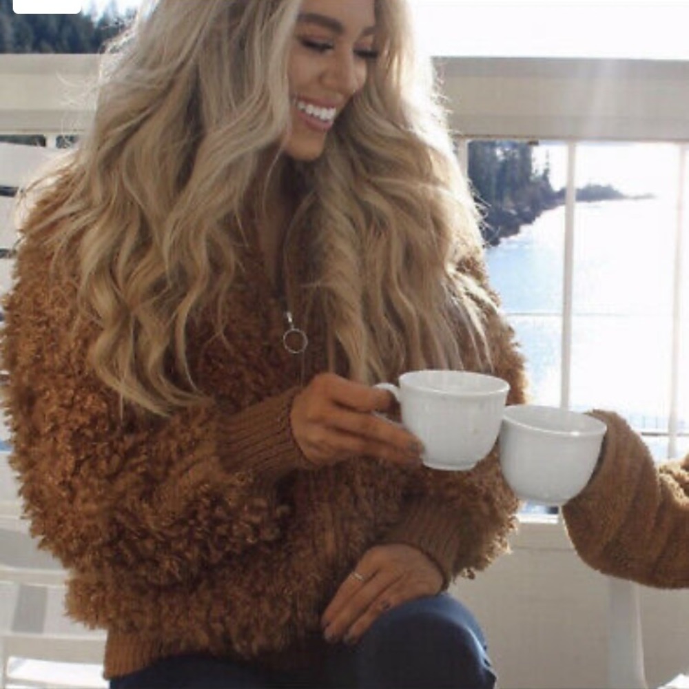 ⭐️HOST PICK⭐️ NWT Wild Fable Tan Teddy Coat Size Small